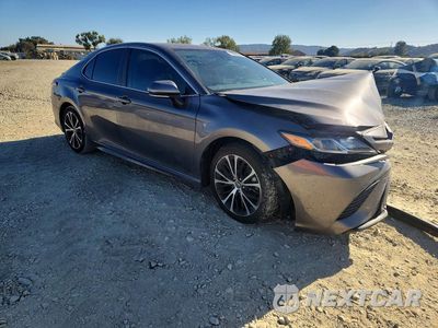 Czwarte zdjęcie samochodu z boku: 2019 TOYOTA CAMRY SE VIN:4T1B11HK9KU282048 - miniatura