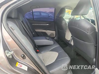 Zdjęcie 10 z 13 samochodu: 2018 TOYOTA CAMRY XLE VIN:4T1B11HK8JU014056 - miniatura
