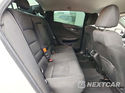 Zdjęcie 10 z 12 samochodu: 2016 CHEVROLET MALIBU LT VIN:1G1ZF5SX3GF251303 - miniatura