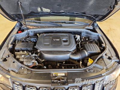 Zdjęcie 12 z 13 samochodu: 2018 JEEP GRAND CHEROKEE LAREDO VIN:1C4RJFAG0JC217860 - miniatura