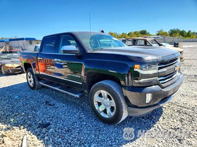 Czwarte zdjęcie samochodu z boku: 2017 CHEVROLET SILVERADO K1500 LTZ VIN:3GCUKSEC1HG210088 - miniatura