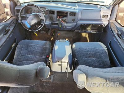 Zdjęcie 8 z 12 samochodu: 1999 FORD F250 SUPER DUTY VIN:1FTNW21F2XEA38233 - miniatura