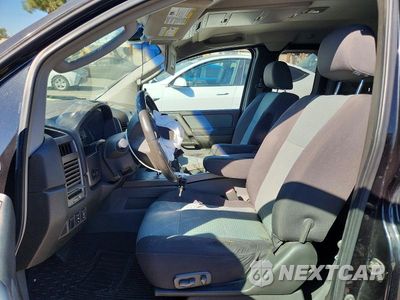 Zdjęcie 7 z 12 samochodu: 2005 NISSAN TITAN XE VIN:1N6AA06AX5N575019 - miniatura