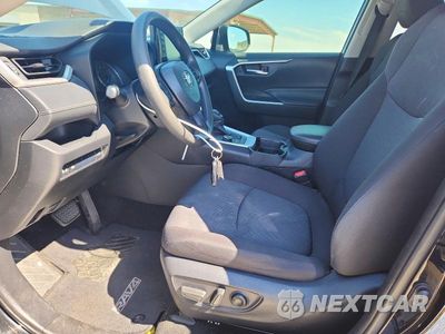 Zdjęcie 7 z 12 samochodu: 2020 TOYOTA RAV4 HYBRID XLE VIN:JTMRWRFVXLD551143 - miniatura