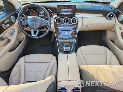 Zdjęcie 8 z 12 samochodu: 2016 MERCEDES-BENZ C 300 4MATIC VIN:55SWF4KB1GU101931 - miniatura