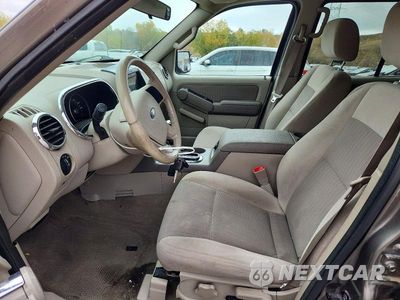 Zdjęcie 7 z 13 samochodu: 2006 FORD EXPLORER XLT VIN:1FMEU73E26UB44916 - miniatura
