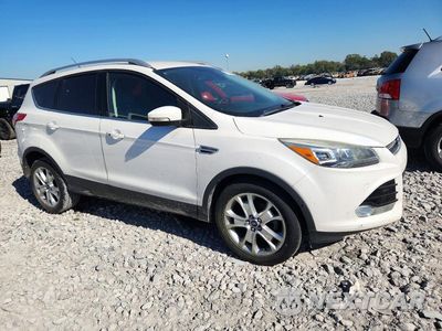 Czwarte zdjęcie samochodu z boku: 2015 FORD ESCAPE TITANIUM VIN:1FMCU0JX4FUB60313 - miniatura