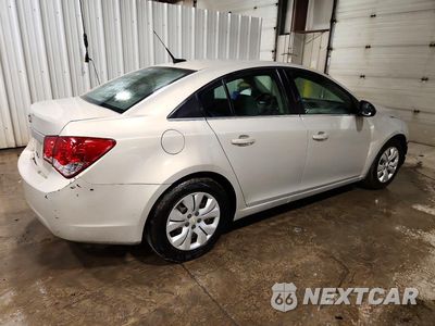 Trzecie zdjęcie samochodu z tyłu: 2012 CHEVROLET CRUZE LS VIN:1G1PC5SH1C7140696 - miniatura