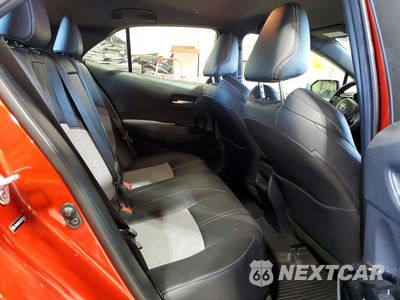 Zdjęcie 10 z 12 samochodu: 2019 TOYOTA COROLLA HATCHBACK XSE VIN:JTNK4RBE4K3034045 - miniatura