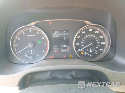 Zdjęcie 9 z 12 samochodu: 2017 HYUNDAI ELANTRA SE VIN:5NPD74LF1HH193326 - miniatura