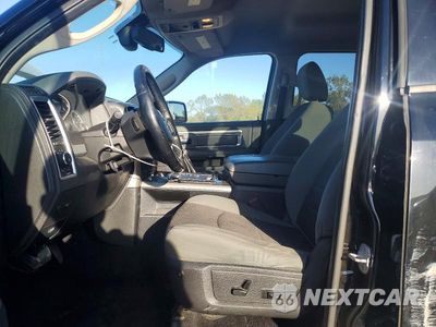 Zdjęcie 7 z 12 samochodu: 2013 RAM 1500 SLT VIN:1C6RR7GT5DS526521 - miniatura