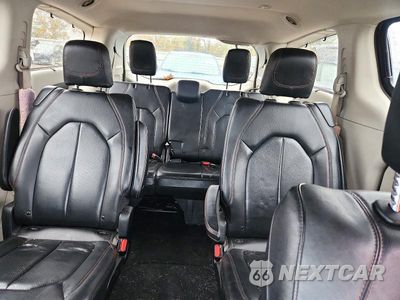 Zdjęcie 10 z 13 samochodu: 2020 CHRYSLER PACIFICA TOURING L VIN:2C4RC1BG8LR131380 - miniatura