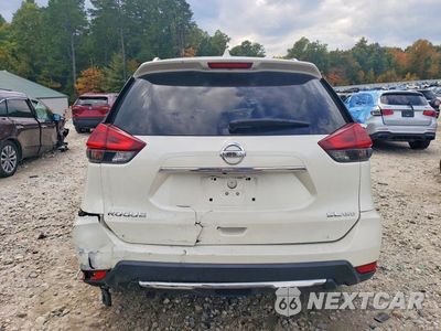 Zdjęcie 6 z 12 samochodu: 2018 NISSAN ROGUE S VIN:JN8AT2MV7JW328838 - miniatura