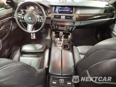 Zdjęcie 8 z 12 samochodu: 2015 BMW 550 XI VIN:WBAKP9C52FD693751 - miniatura