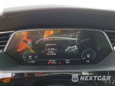 Zdjęcie 9 z 13 samochodu: 2019 AUDI E-TRON PRESTIGE VIN:WA1VABGEXKB019009 - miniatura