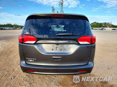 Zdjęcie 6 z 14 samochodu: 2017 CHRYSLER PACIFICA TOURING VIN:2C4RC1DG5HR744948 - miniatura