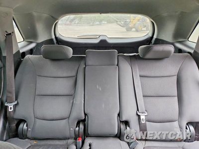 Zdjęcie 10 z 13 samochodu: 2011 KIA SORENTO LX VIN:5XYKTCA10BG141771 - miniatura