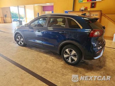 Drugie zdjęcie samochodu z przodu: 2017 KIA NIRO EX VIN:KNDCC3LC7H5050615 - miniatura