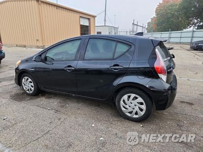 Drugie zdjęcie samochodu z przodu: 2015 TOYOTA PRIUS C THREE VIN:JTDKDTB39F1576419 - miniatura