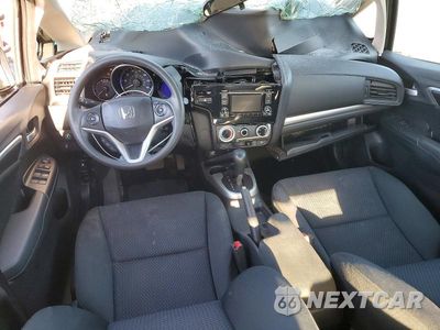 Zdjęcie 8 z 12 samochodu: 2019 HONDA FIT LX VIN:3HGGK5H41KM736850 - miniatura