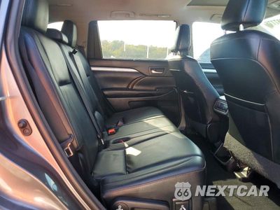 Zdjęcie 11 z 13 samochodu: 2017 TOYOTA HIGHLANDER XLE VIN:5TDJZRFH2HS403997 - miniatura
