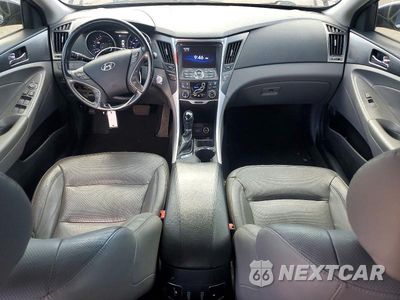 Zdjęcie 8 z 12 samochodu: 2013 HYUNDAI SONATA HYBRID VIN:KMHEC4A43DA101826 - miniatura