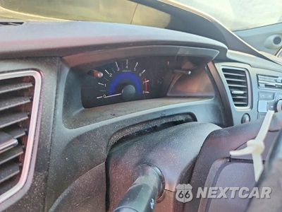 Zdjęcie 9 z 12 samochodu: 2015 HONDA CIVIC LX VIN:2HGFG3B5XFH527582 - miniatura
