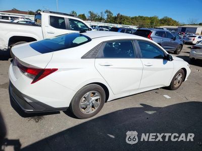 Trzecie zdjęcie samochodu z tyłu: 2026 HYUNDAI ELANTRA SE VIN:KMHLL4DG5TU198361 - miniatura