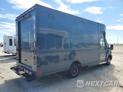 Trzecie zdjęcie samochodu z tyłu: 2021 FORD TRANSIT DELIVERY TRUCK VIN:1FDDF6P8XMKA76894 - miniatura
