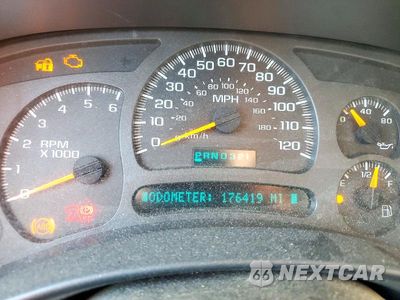 Zdjęcie 9 z 12 samochodu: 2003 CHEVROLET SILVERADO C1500 VIN:2GCEC19V431308296 - miniatura