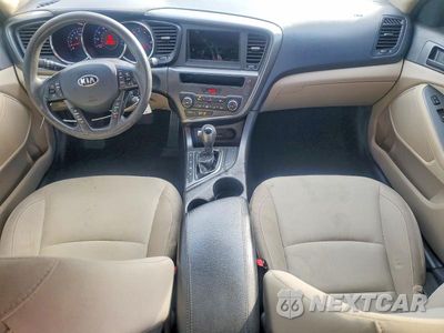Zdjęcie 8 z 12 samochodu: 2013 KIA OPTIMA LX VIN:5XXGM4A76DG180868 - miniatura