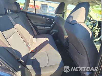 Zdjęcie 10 z 12 samochodu: 2019 TOYOTA RAV4 LE VIN:JTMF1RFV7KD004346 - miniatura