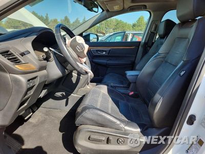 Zdjęcie 7 z 13 samochodu: 2018 HONDA CR-V TOURING VIN:2HKRW2H98JH641342 - miniatura