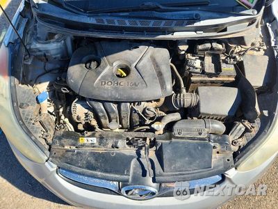 Zdjęcie 11 z 12 samochodu: 2013 HYUNDAI ELANTRA GLS VIN:5NPDH4AE8DH337584 - miniatura