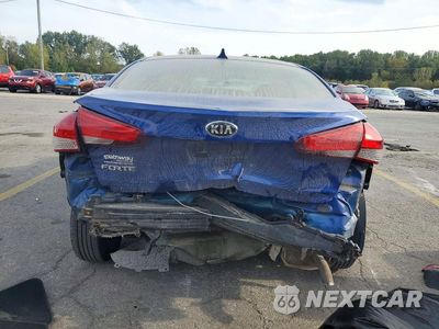 Zdjęcie 6 z 13 samochodu: 2017 KIA FORTE LX VIN:3KPFK4A75HE049737 - miniatura