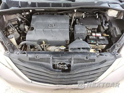 Zdjęcie 12 z 13 samochodu: 2015 TOYOTA SIENNA LE VIN:5TDKK3DC1FS577974 - miniatura