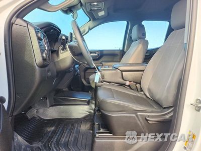 Zdjęcie 7 z 12 samochodu: 2023 CHEVROLET SILVERADO K1500 VIN:1GCRDAED7PZ102043 - miniatura
