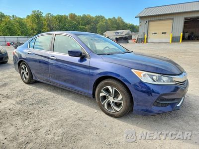Czwarte zdjęcie samochodu z boku: 2017 HONDA ACCORD LX VIN:1HGCR2F35HA178025 - miniatura