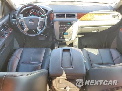 Zdjęcie 8 z 12 samochodu: 2013 GMC SIERRA K2500 SLT VIN:1GT121C87DF159459 - miniatura