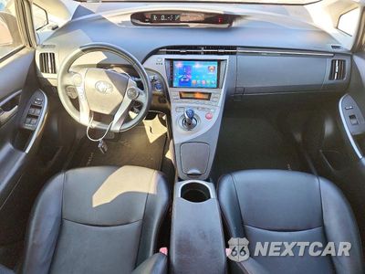Zdjęcie 8 z 12 samochodu: 2013 TOYOTA PRIUS PERSONA SERIES SE VIN:JTDKN3DU7D5608194 - miniatura