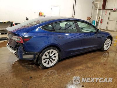 Trzecie zdjęcie samochodu z tyłu: 2022 TESLA MODEL 3 VIN:5YJ3E1EA3NF189645 - miniatura