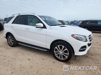 Czwarte zdjęcie samochodu z boku: 2016 MERCEDES-BENZ GLE 350 VIN:4JGDA5JB3GA811948 - miniatura