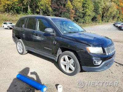 Czwarte zdjęcie samochodu z boku: 2014 JEEP COMPASS LATITUDE VIN:1C4NJCEA3ED680479 - miniatura