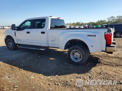 Drugie zdjęcie samochodu z przodu: 2021 FORD F350 SUPER DUTY VIN:1FT8W3DTXMEC46750 - miniatura