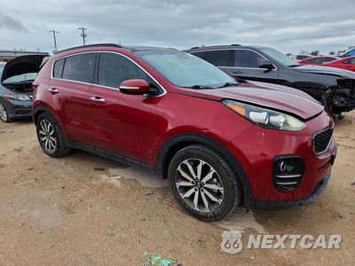 Czwarte zdjęcie samochodu z boku: 2018 KIA SPORTAGE EX VIN:KNDPN3AC4J7325429 - miniatura