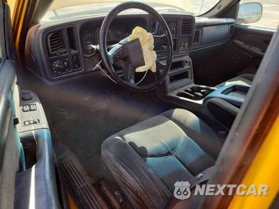 Zdjęcie 8 z 12 samochodu: 2003 CHEVROLET SILVERADO C1500 VIN:1GCEC19T13Z295982 - miniatura