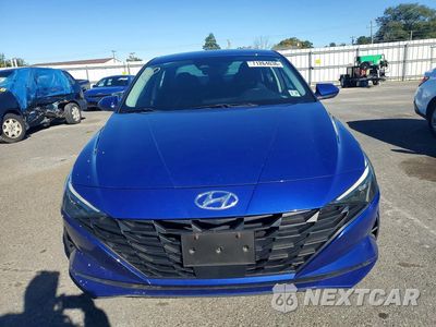 Piąte zdjęcie samochodu w środku: 2022 HYUNDAI ELANTRA SEL VIN:5NPLS4AG8NH073816 - miniatura