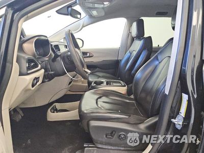 Zdjęcie 7 z 14 samochodu: 2021 CHRYSLER VOYAGER LXI VIN:2C4RC1DGXMR539426 - miniatura