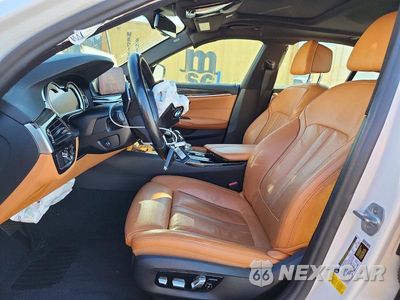 Zdjęcie 7 z 12 samochodu: 2019 BMW 530 I VIN:WBAJA5C57KBX86535 - miniatura