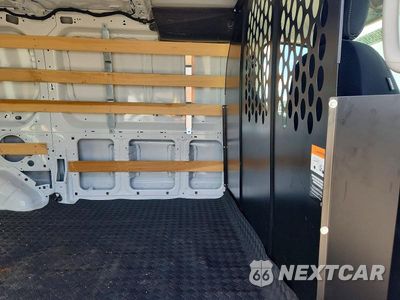 Zdjęcie 11 z 14 samochodu: 2026 FORD TRANSIT T-250 VIN:1FTBR1Y86TKA63725 - miniatura